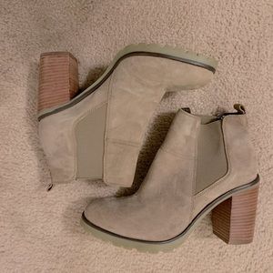 Crevo Ankle Boots